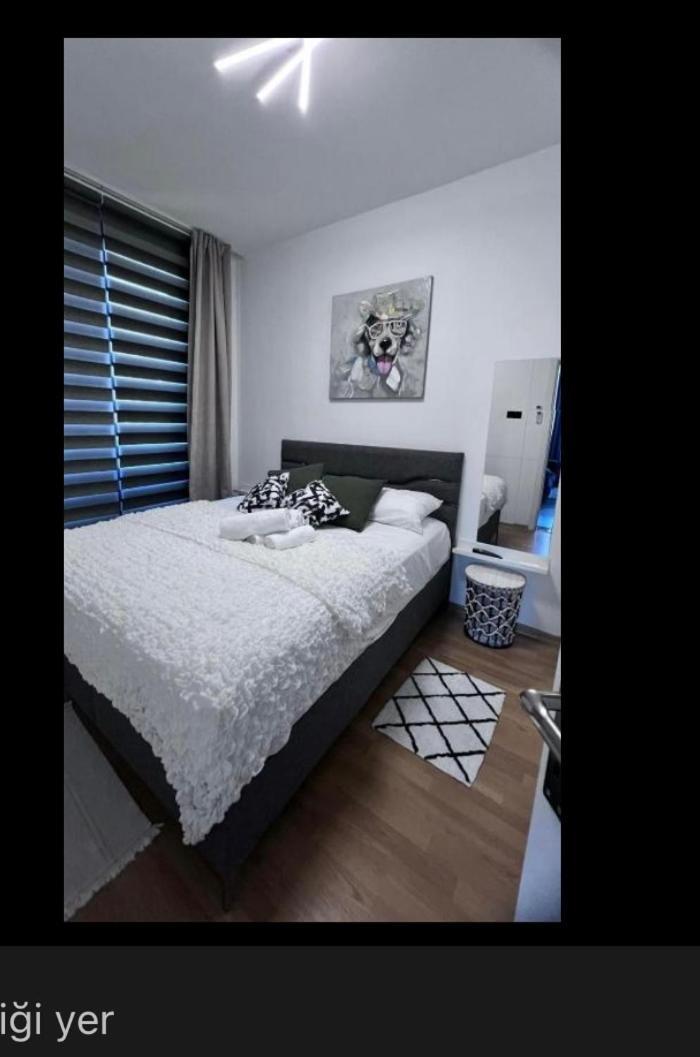 Palmiye Apartment Кіренія Екстер'єр фото